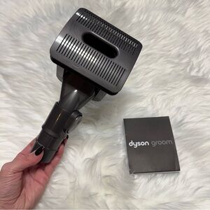 Dyson Vacuum Groom Tool for Dog